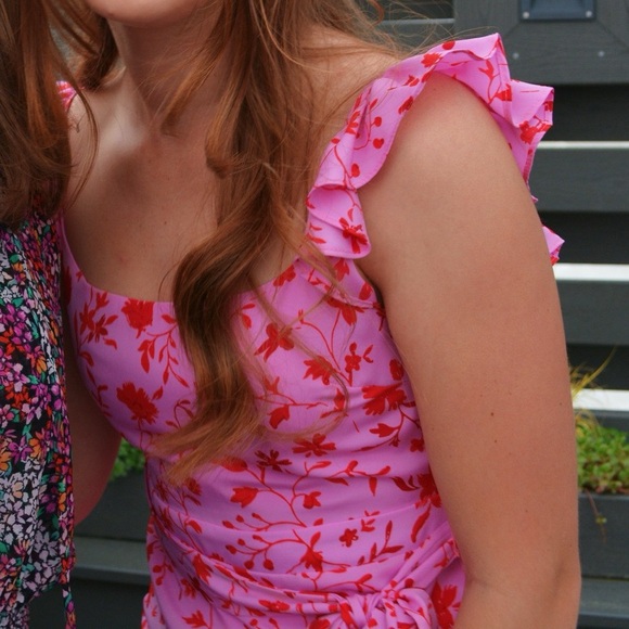 LIKELY NYC Charlotte Dress in Red & Pink Multi - Picture 6 of 9